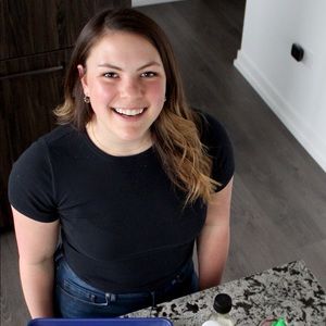 Meet your Posher, Emmy